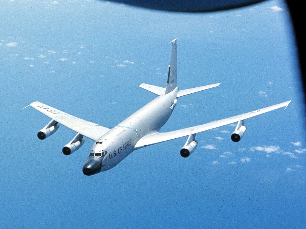 アメリカ空軍 ネブラスカ州 オファット基地 343偵察飛行隊RC-135V コブラボール電子偵察機 RC－135S : 軍用無線のブログ