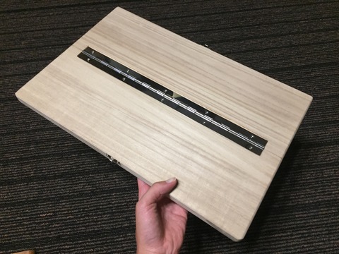 アウトドア キャンプ DIY 自作 桐 無垢材 まな板 マナイタ 折りたたみ