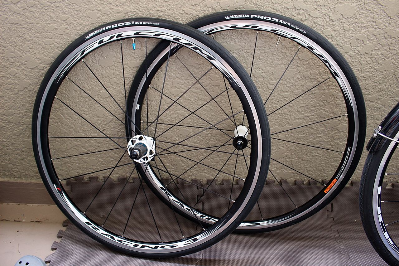 GIOS ミストラル ハイグレードホイールタイヤ装着