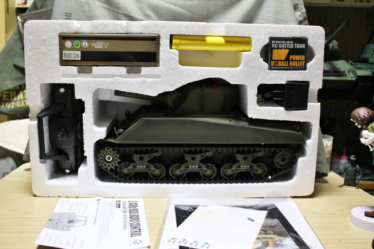 ヘンロン 1/16 M4A3シャーマン : りぅまるのにっき ツヴァイ ヘンロン 1/16 M4A3シャーマン : りぅまるのにっき ツヴァイ