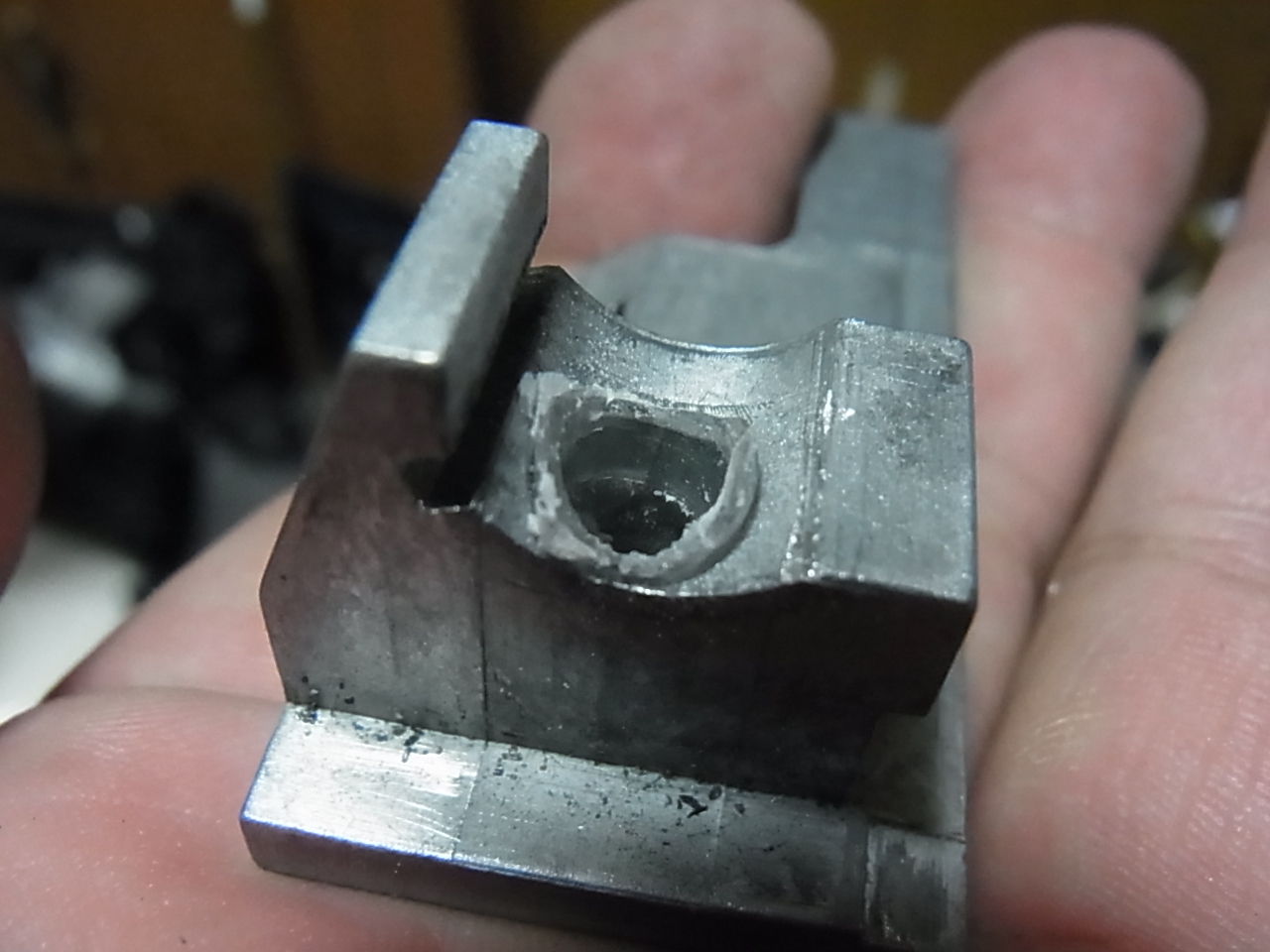 A K M249 Minimi Mk1 給弾不良を直してみる りぅまるのにっき ﾂｳﾞｧｲ