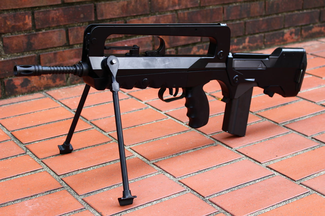 東京マルイ ファマス FA-MAS 初期型 電動ガン 5.56-F1 東京マルイ FA