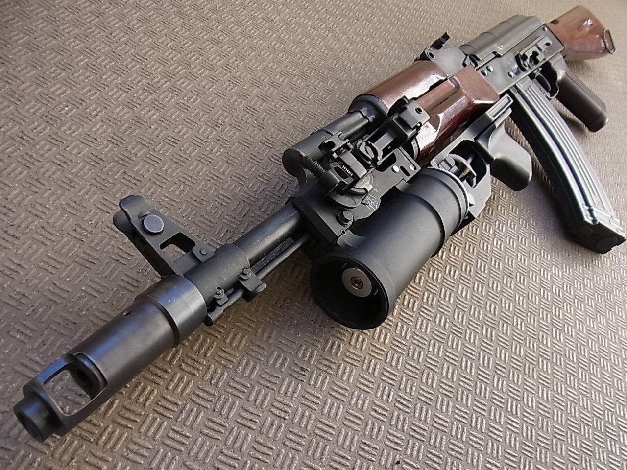 D-boy GP-25 AKグレネードランチャー : りぅまるのにっき ﾂｳﾞｧｲ