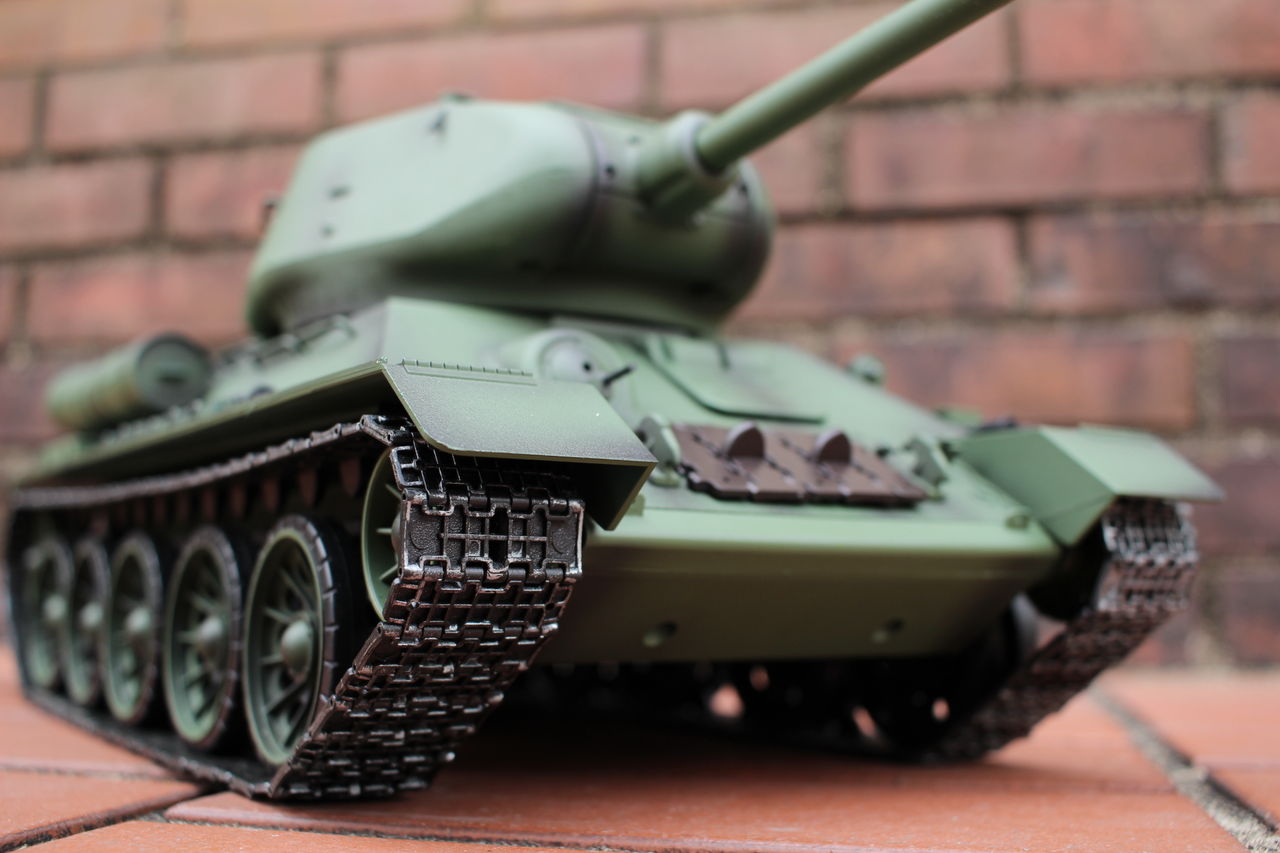 ヘンロン 1/16 T-34/85 動作テスト : りぅまるのにっき ﾂｳﾞｧｲ