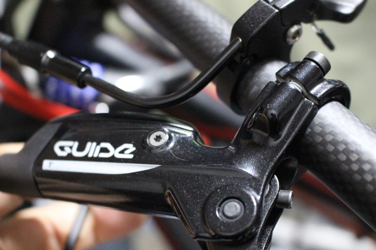 SRAM GUIDE T 取り付け : りぅまるのにっき ﾂｳﾞｧｲ