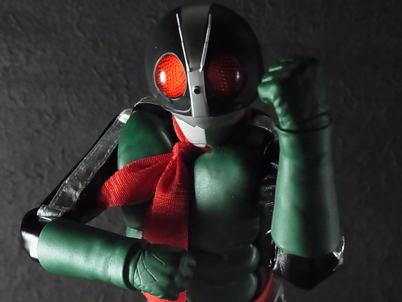 RAH DX 仮面ライダー旧2号 Ver2.0 Amazon.co.jp: RAH リアルアクションヒーローズ DX 仮面ライダー