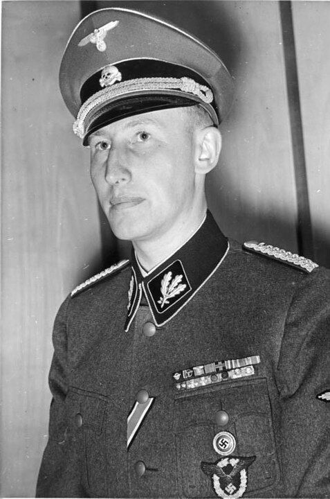 477px-Bundesarchiv_Bild_183-R98683,_Reinhard_Heydrich