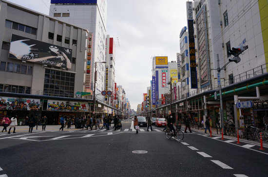 日本橋かつて歩道橋のあった場所から2014