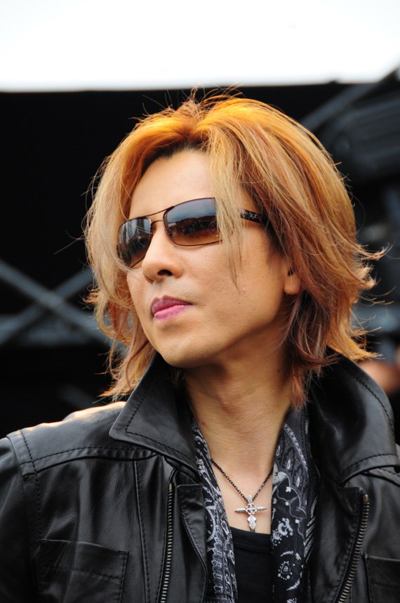 YOSHIKI 着用モデル 😈😈😈 #Pstar #XY #yoshiki @xy___official @yoshikiofficial
