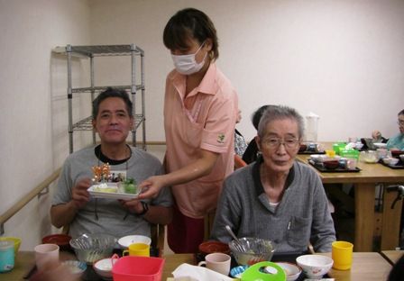 8gatuhappyday05
