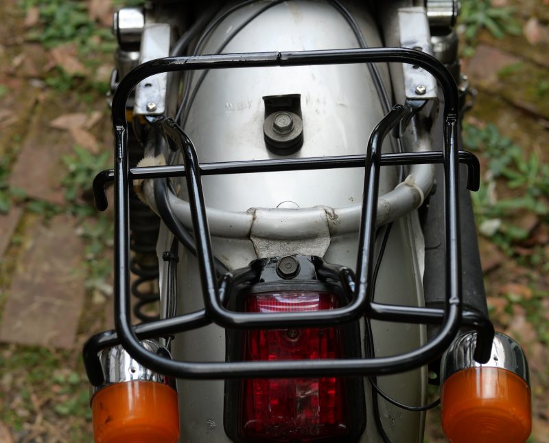 ★★TL125などに！！オーバーサイズキャリア★ブラックorシルバー★送料込み・匿名配送 2025年最新TL125対応のアクセサリー＆キャリア商品一覧 - Yahoo