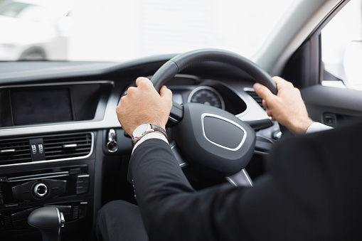 若者さん お金あっても車は不要 車なくても生活できるって最高やん ゲームかなー