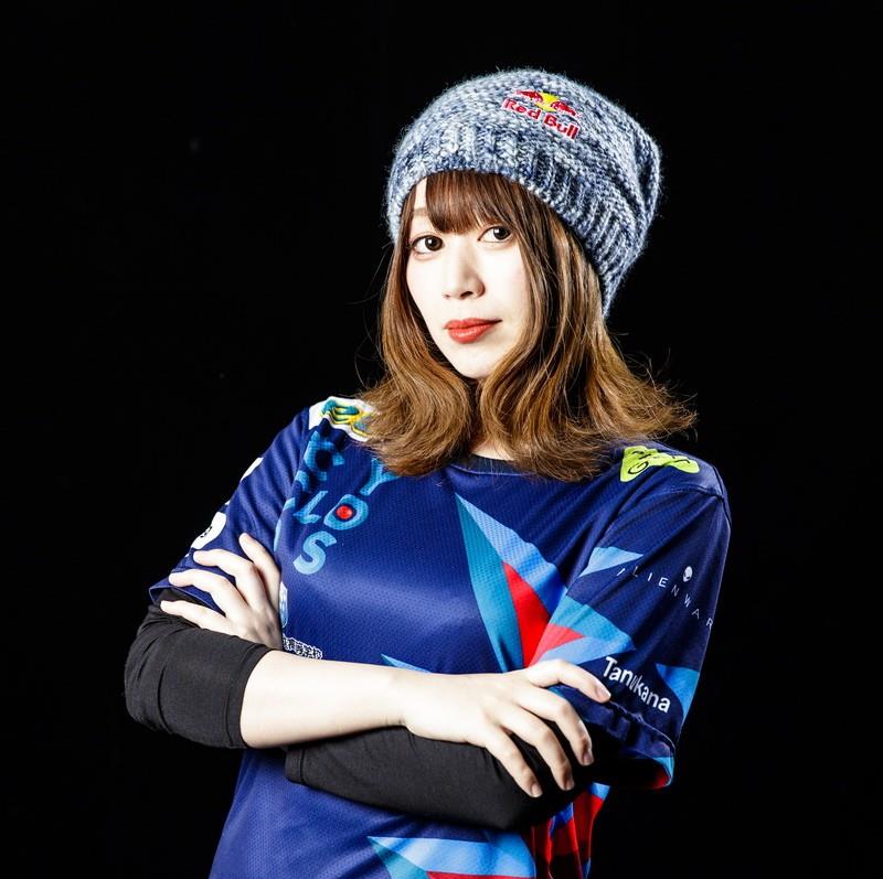 たぬかな騒動 なぜゲーマーは腕組みするのか 改めて話題に 諸説あるけど ほんまラーメン屋かプロゲーマーってぐらい腕組んでるよな ゲームかなー たぬかな騒動 なぜゲーマーは腕組みするのか 改めて話題に 諸説あるけど ほんまラーメン屋かプロゲーマーってぐらい腕組んでるよな ゲームかなー