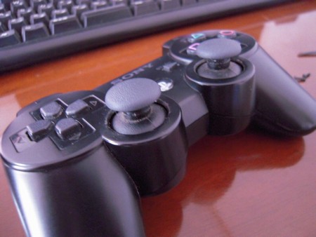 Ps3コントローラーの壊れたr2ボタンを自分で分解修理する方法 Psプラス