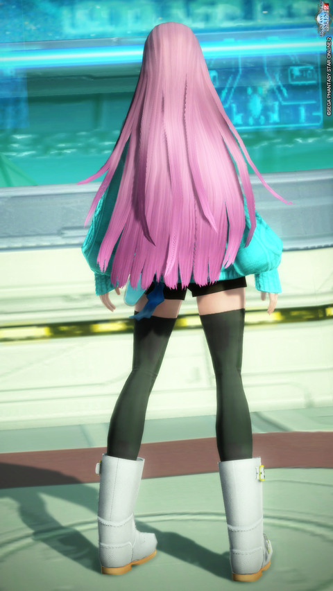 シェリル背面