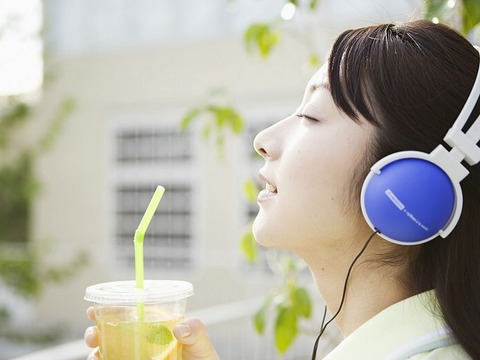陽気な速報 大学ってサークルも部活もやらなかったらどんな生活なの