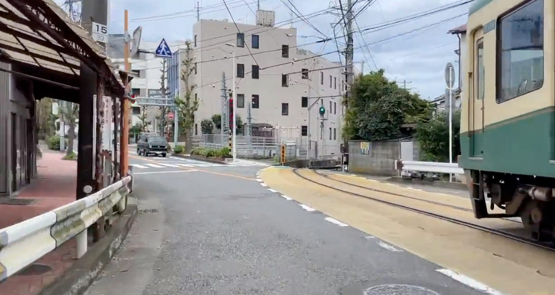 朗報】江ノ電撮り鉄事件、あの自転車からの視点を再現した動画が公開