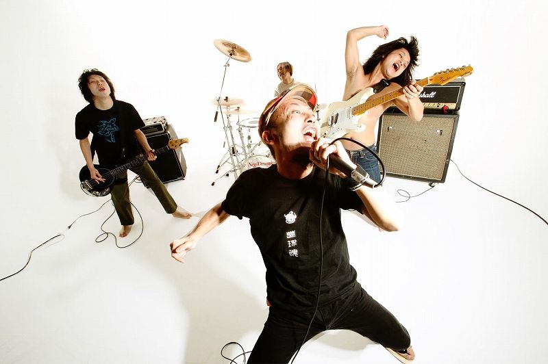 青春パンクの名曲で打線組んだ なんjワールド