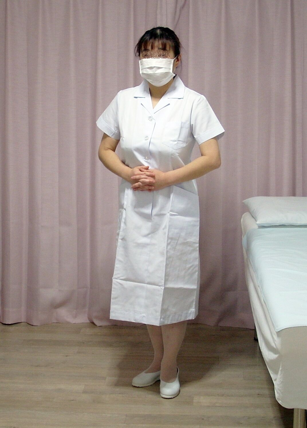 看護 師 白 ストッキング