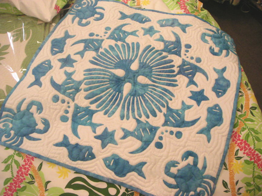 海の中みたいなタペストリー : ぼちぼち日記