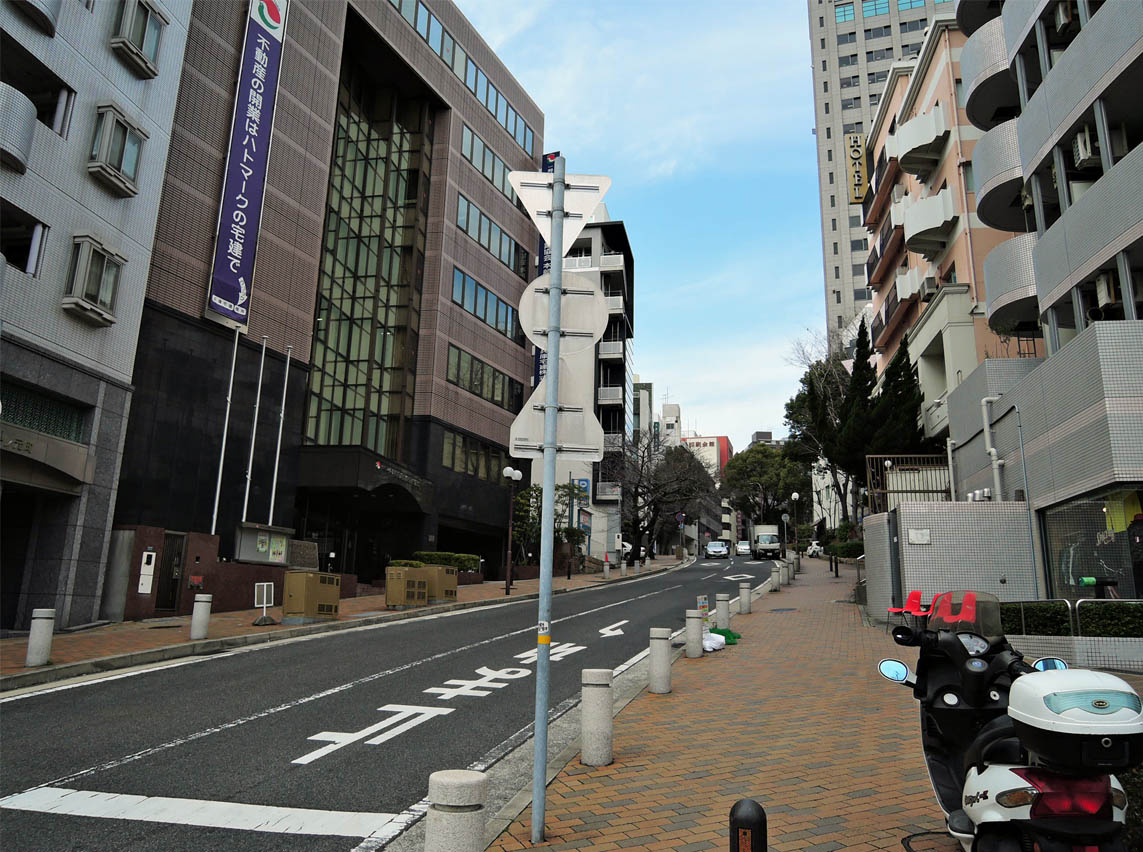 神戸優良 高齢運転者 運転免許更新センター 公共施設 デザイン