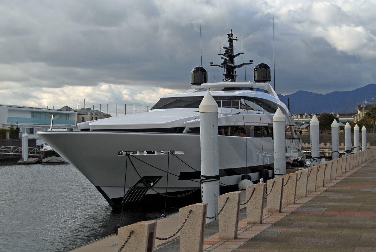 AGORAⅢ SUPERYACHT [芦屋マリーナ] : 公共施設／デザイン