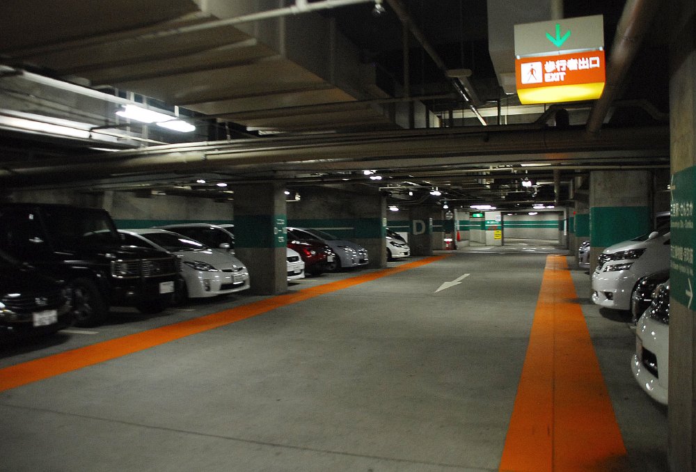 神戸市営 三宮駐車場 公共施設 デザイン