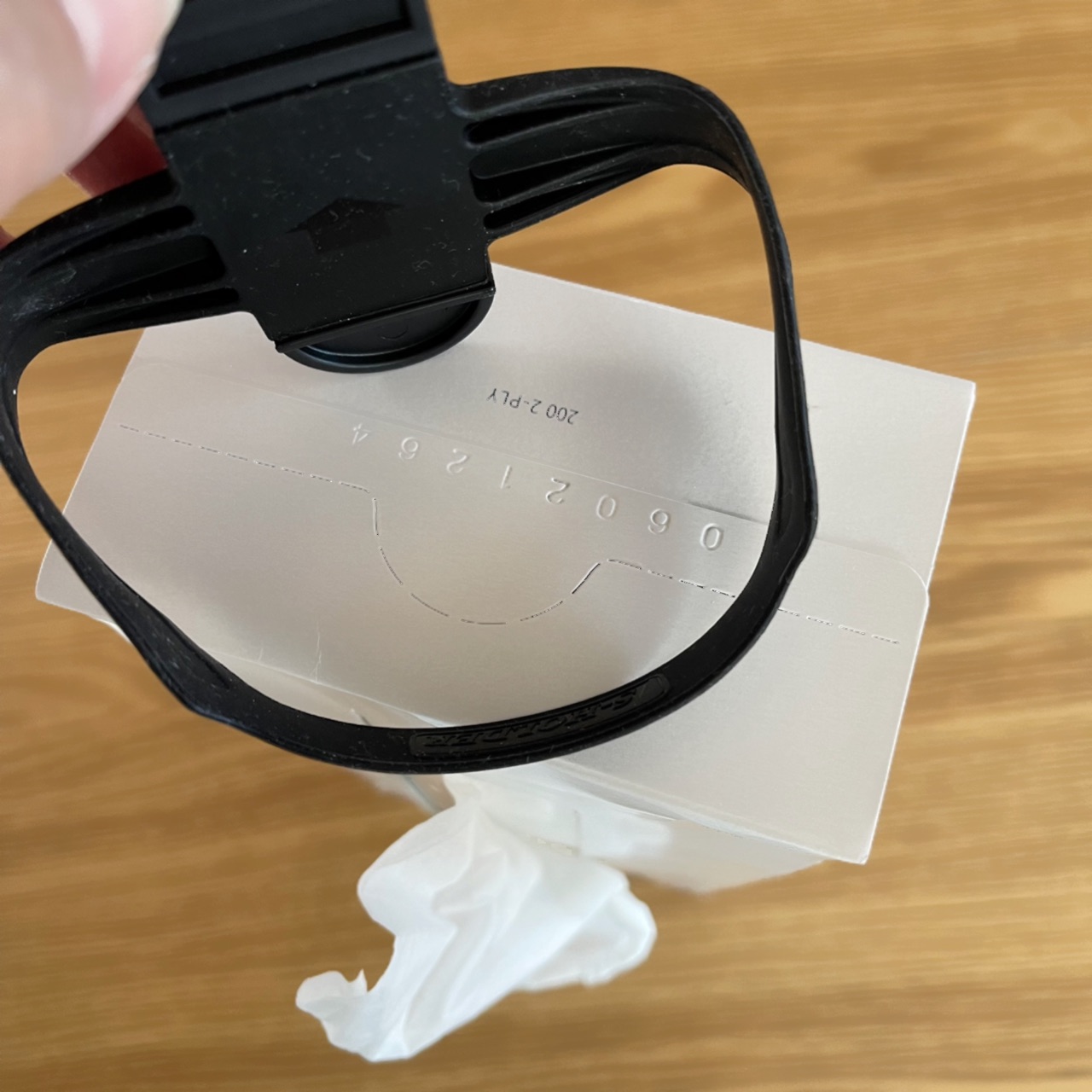 100均 ダイソーで見つけた超シンプルな車用ティッシュホルダー Irodori 心地よくて小さな暮らし