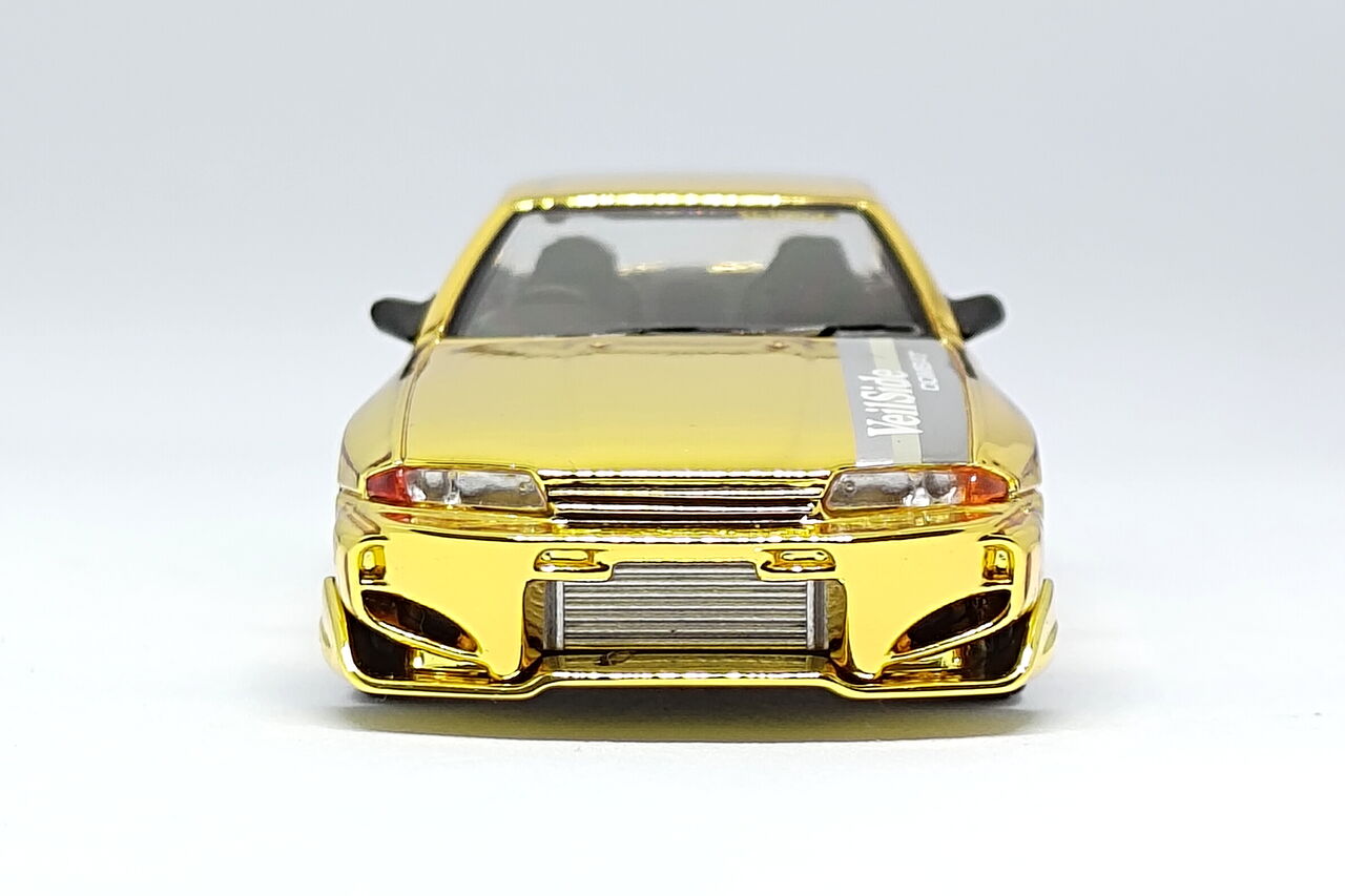 MINI GT 日産スカイラインGT-R(R32) VeilSide Combat C-Ⅰ Gold