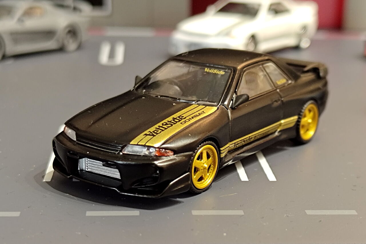 MiniGT GT-R R32 VeilSide 35周年 100台限定 MINI GT 日産スカイラインGT-R(R32) VeilSide Combat C-Ⅰ Gold