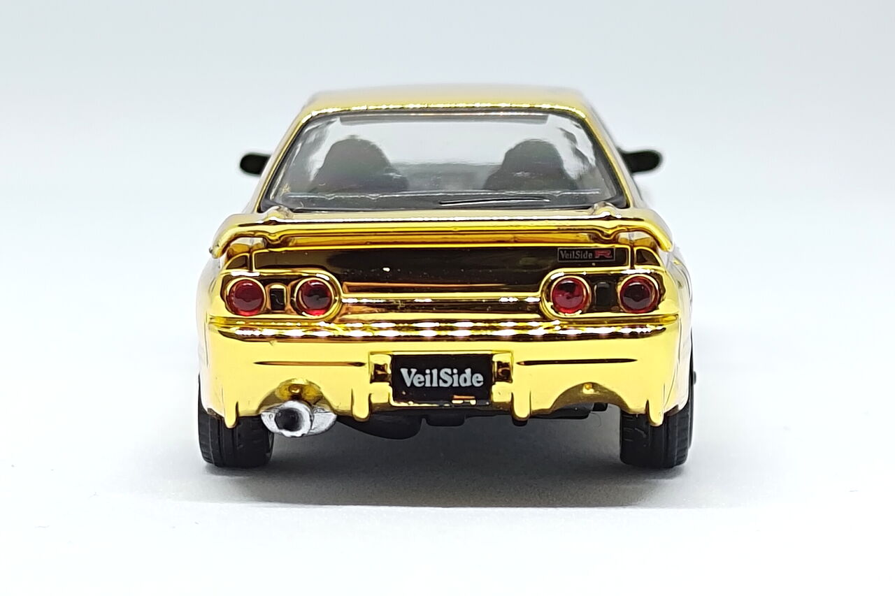 MINI GT 日産スカイラインGT-R(R32) VeilSide Combat C-Ⅰ Gold