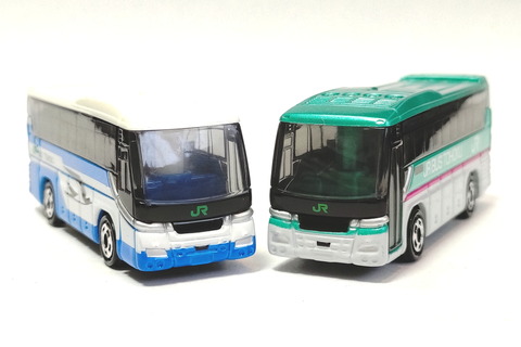 JRバス東北　いすゞガーラ(初期型リアガラス分割タイプ)びゅうバス 「八幡平」号 JRバス東北 H641-04403: exhaust-noteⅡ