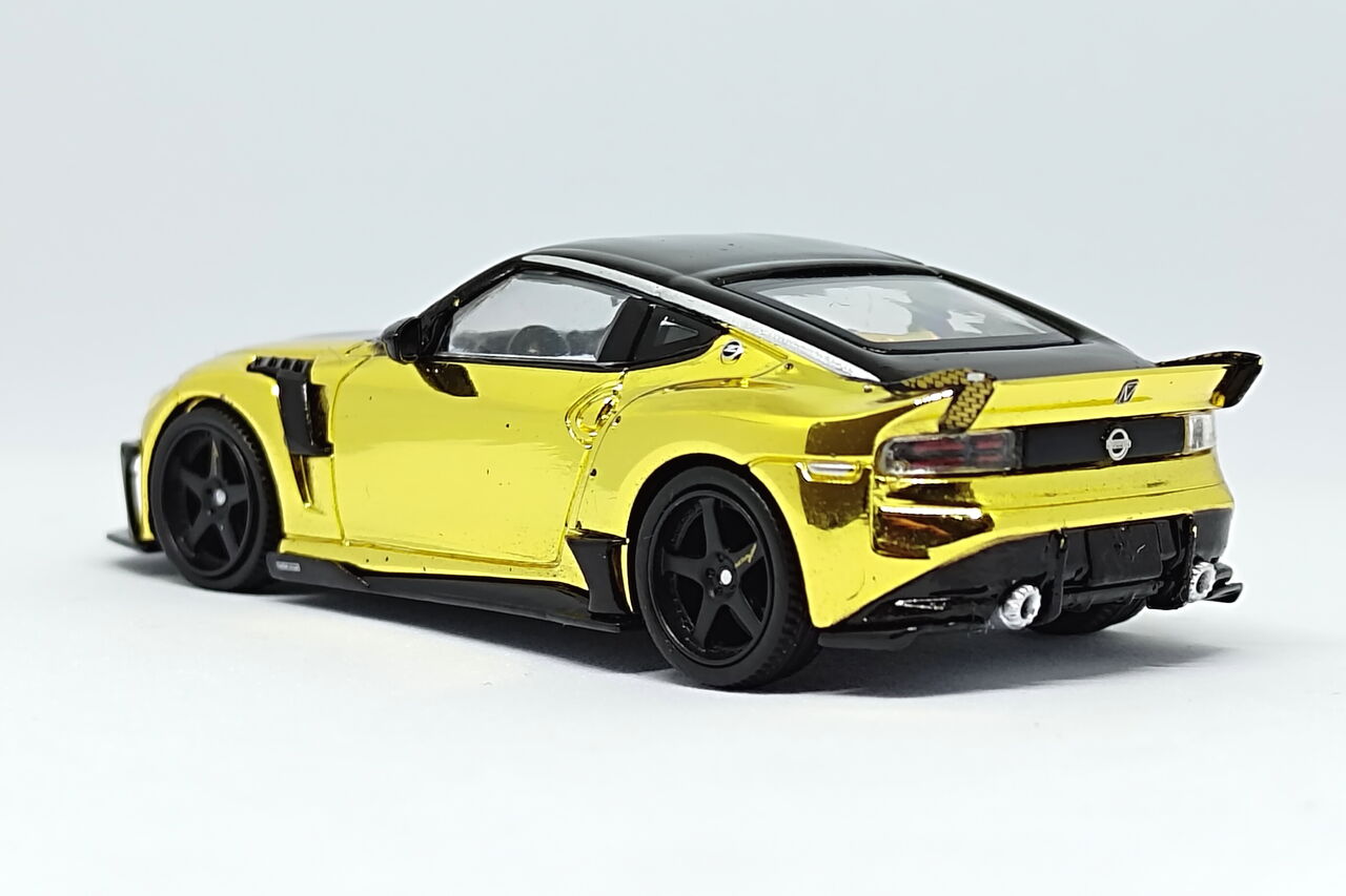 MINI GT 1/64 Nissan Z Veilside FFZ400 Gold Chrome : pumiの