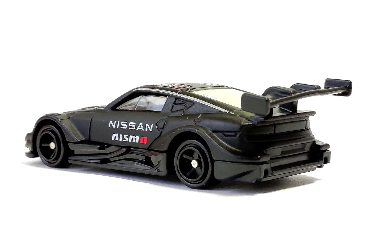 日本正規代理店品 トミカ 2022 NO.13 日産 フェアレディZ NISMO GT500