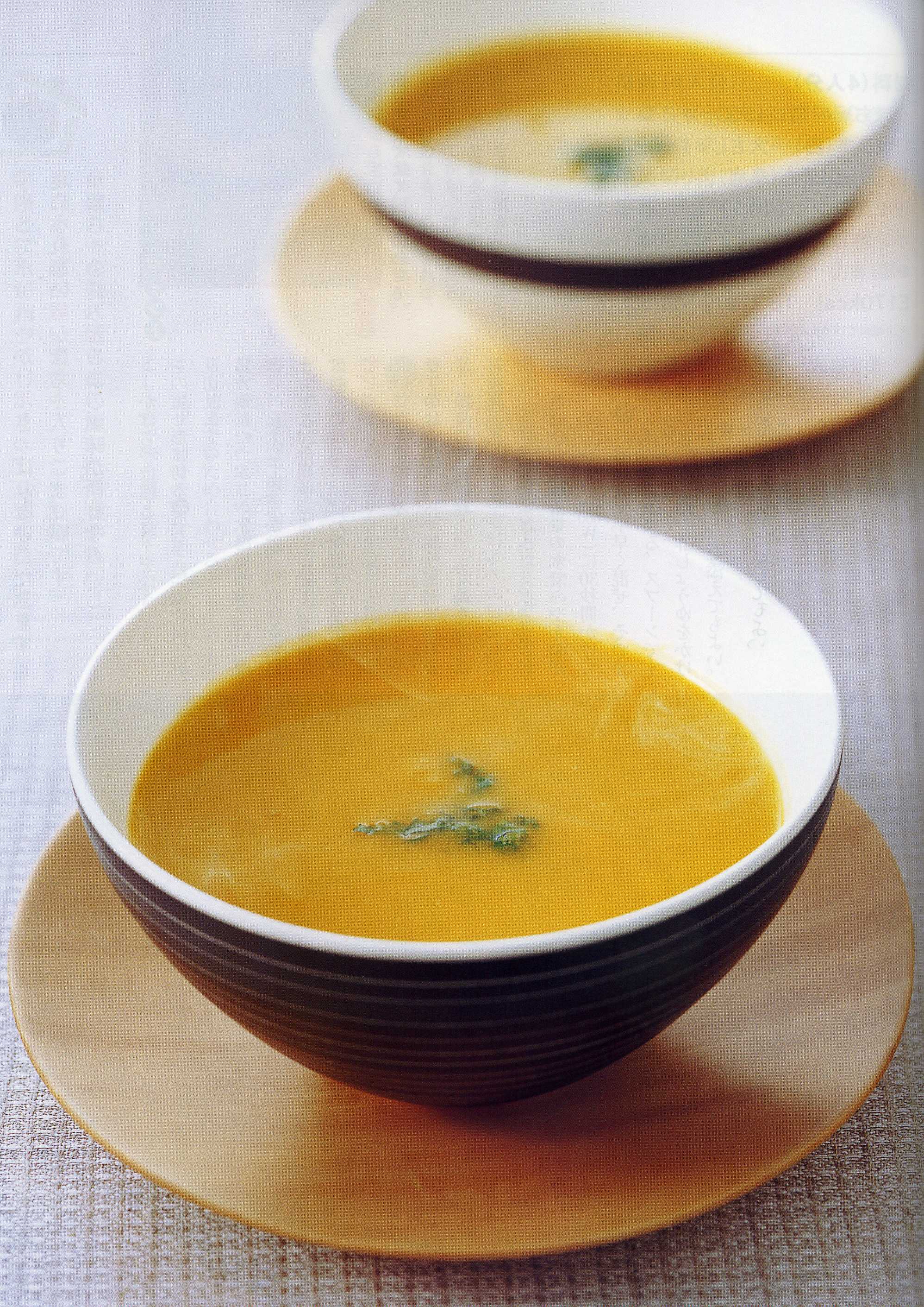 加藤美由紀さんの白みそ仕立てのかぼちゃスープ かぼちゃレシピ