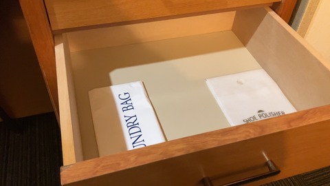 64D92E8E-C970-4685-BE83-EFB01D6C3AAA