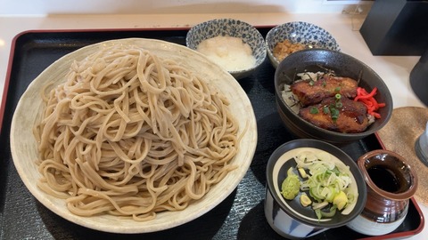 BB651633-ED07-4724-AFC4-5416560B70AD