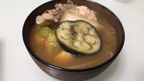 3FF569E1-47DA-4D8B-81A6-BEBF2354DA8F