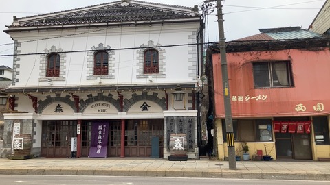 5D3573E2-5AD5-409C-996A-6345367E3231