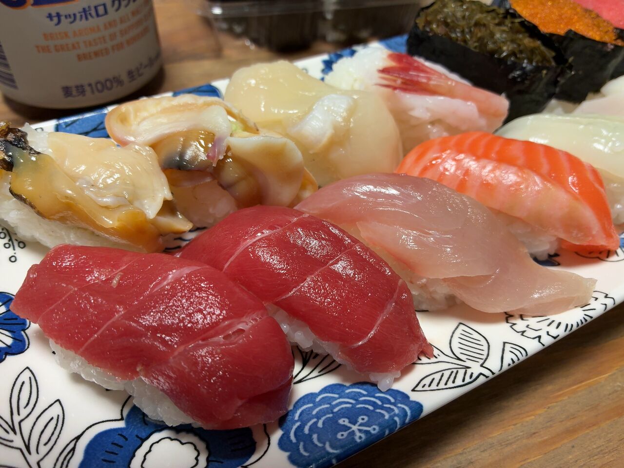 ☆ランチ限定の爆裂十五貫盛りがイカしてる“シゲちゃんすし”DE…大将の