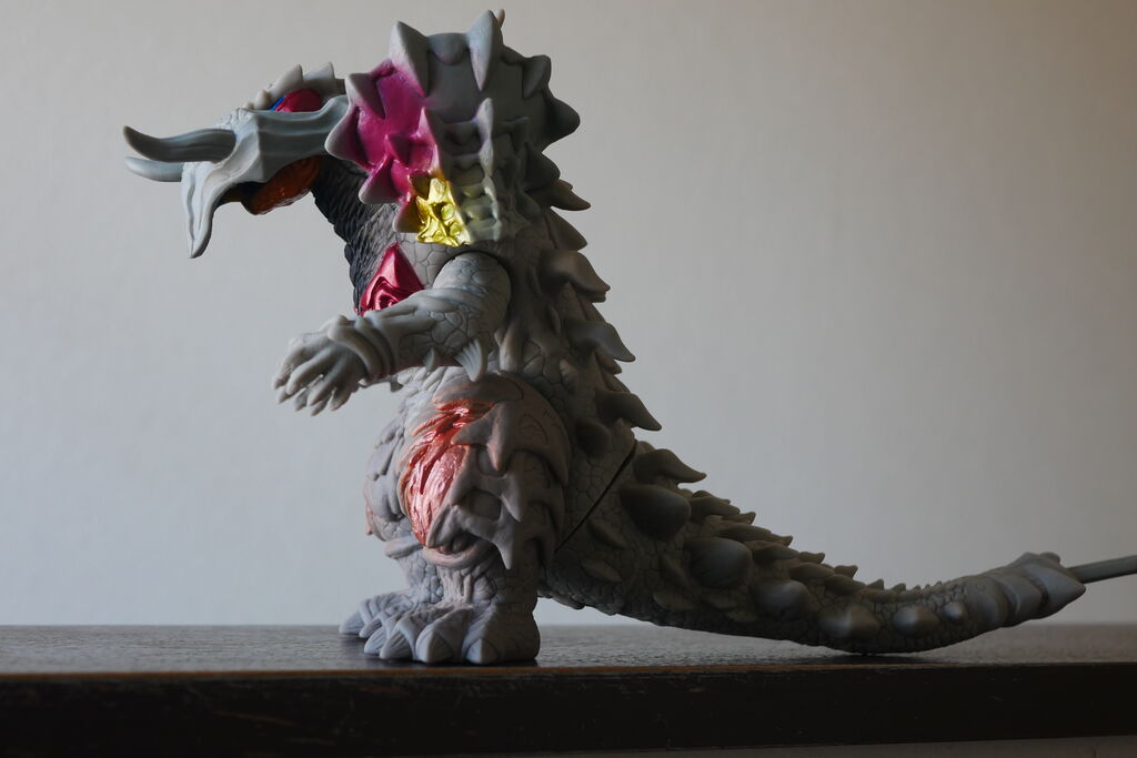 ウルトラ怪獣アドバンス ニジカガチ&アースガロン Mod.2ユニット : で