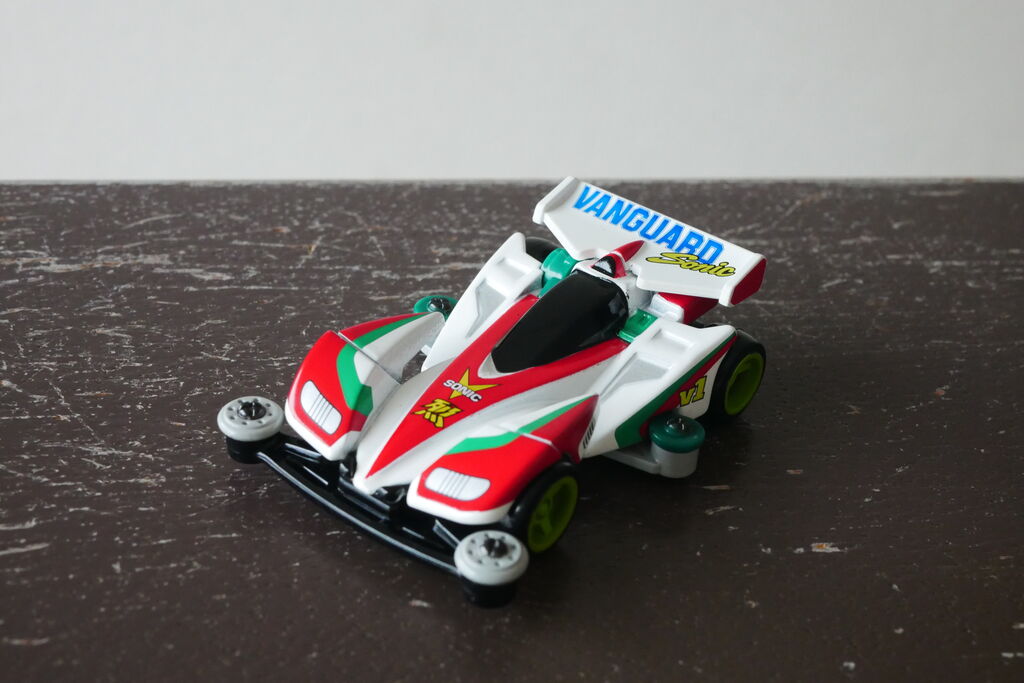 トミカプレミアム unlimited バンガードソニック ビクトリーマグナム 爆走兄弟レッツ＆ゴー!!」より「ビクトリーマグナム