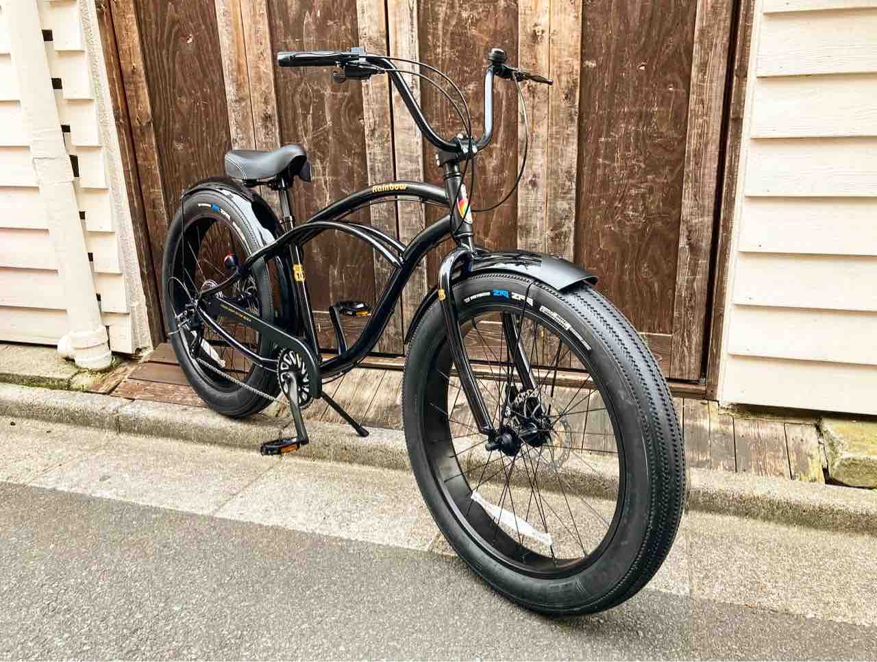 ビーチクルーザーフレームのファットバイクが入荷してきました ビーチクルーザーフレームのファットバイクが入荷してきました