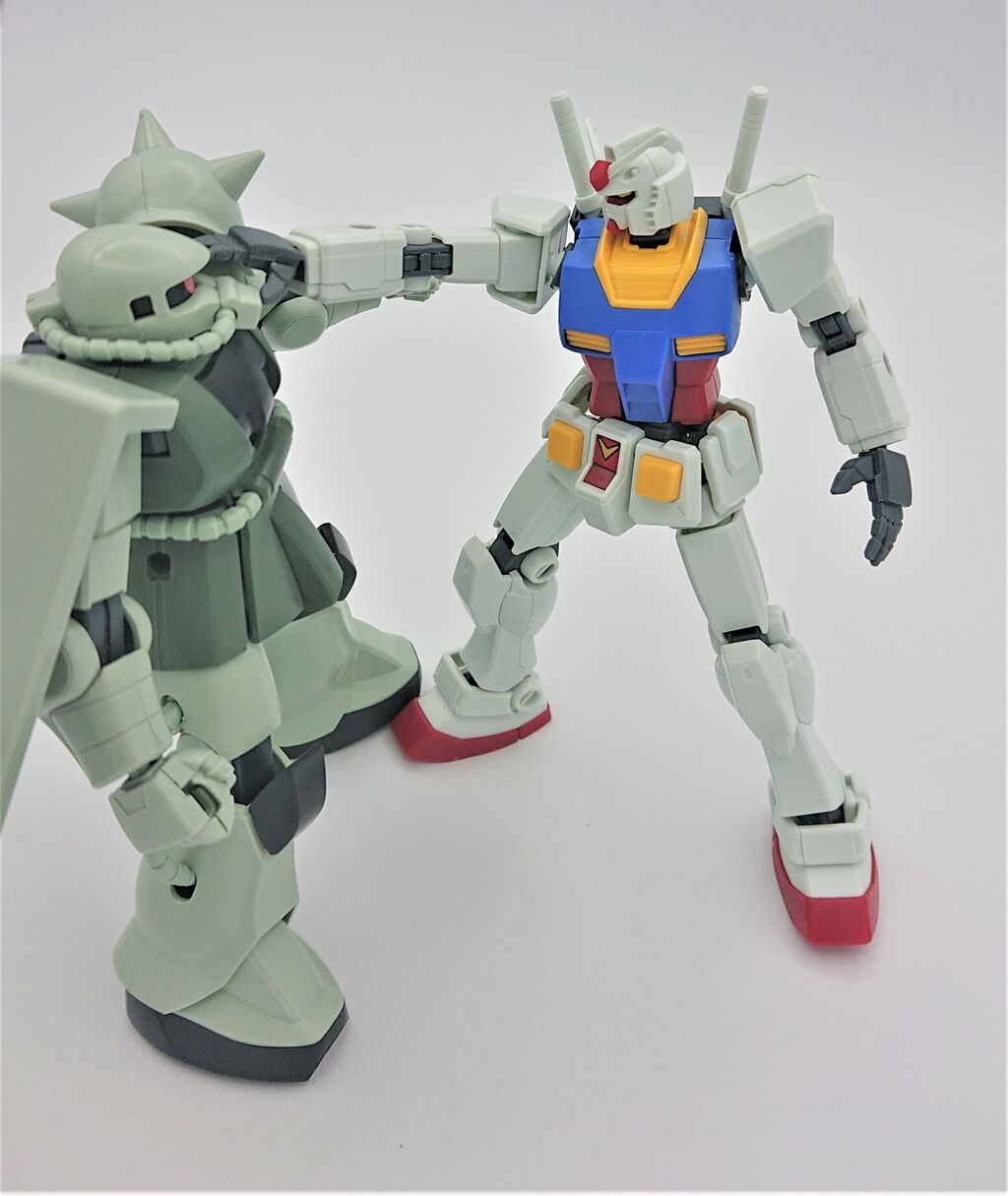 ガンプラ』 HGUC 1/144 量産型ザク（ザクⅡ） レビュー Ver.2