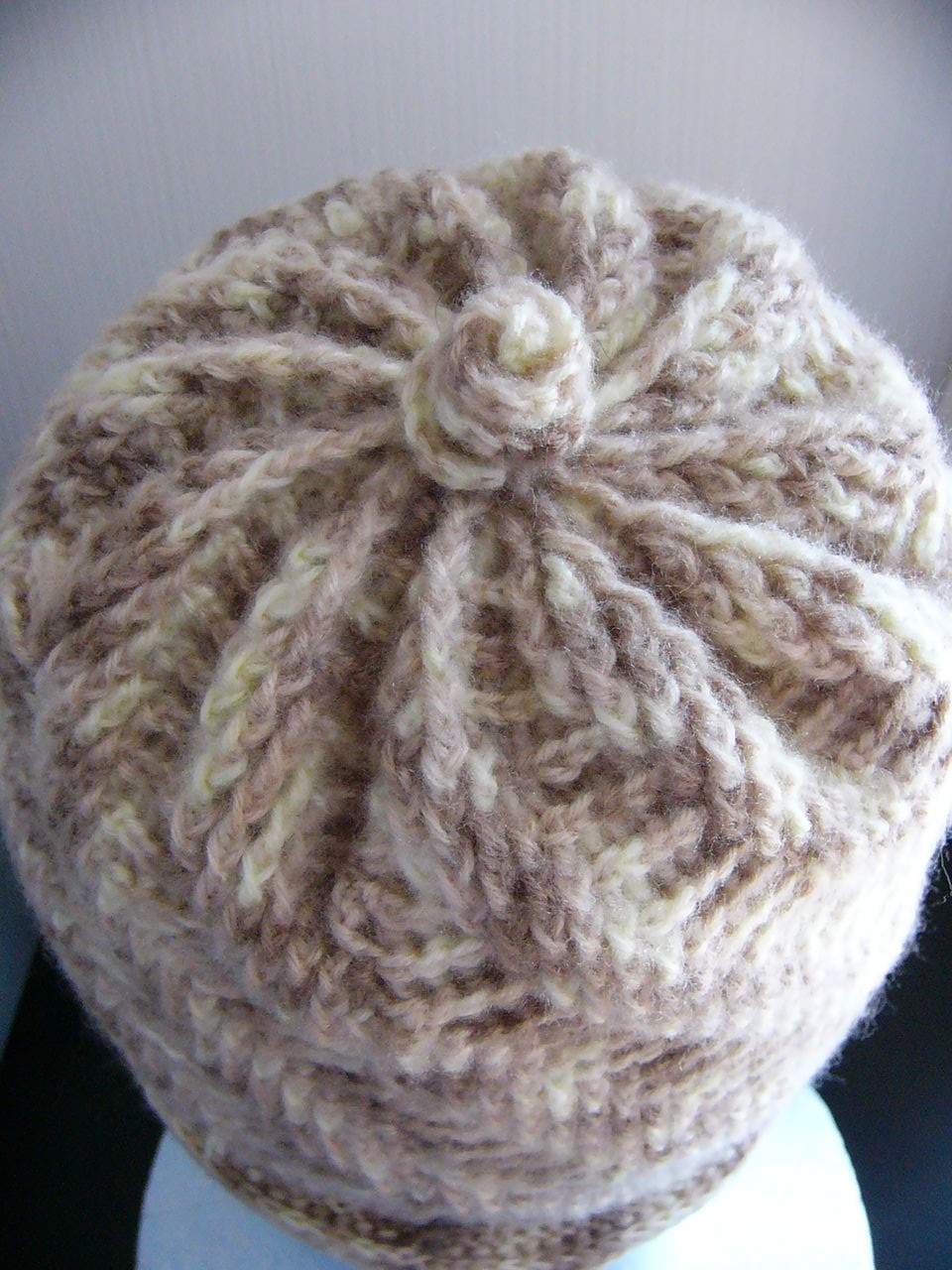かぎ針で編む かたつむり帽子 編みーご