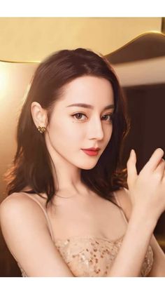 【画像】超美形なディリラバ。ウイグル人の中国女優💕