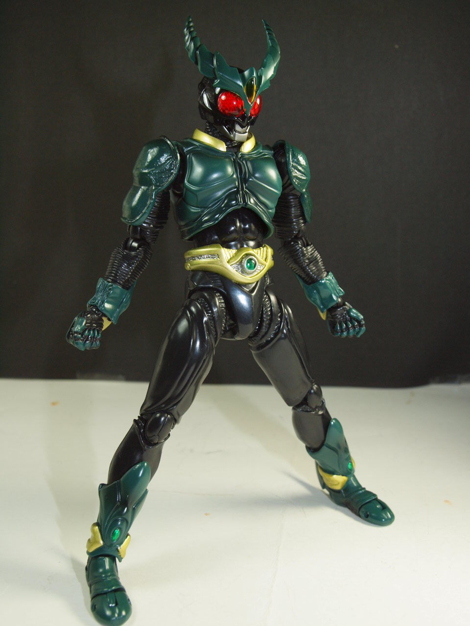 S H フィギュアーツ 仮面ライダーギルス Puroresu619のblog