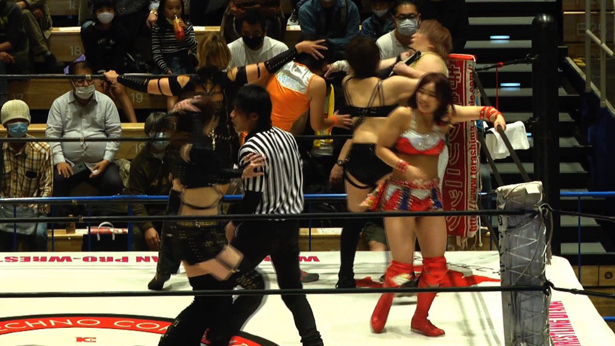 ディアナ 10 11後楽園大会は2人が見れなかった試合を率 プロレス速報局 ディアナ 10 11後楽園大会は2人が見れなかった試合を率 プロレス速報局