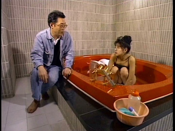 1990年代を代表するAV女優 桜樹ルイが四半世紀ぶりに歴史的フルヌード写真集を出すぞ！ 5