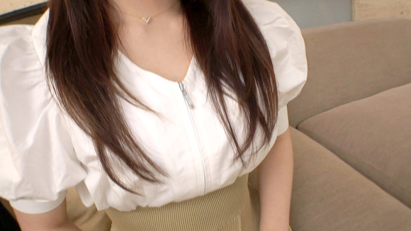 上のお口も下のお口も小さい小動物系美女とセックスって最高だな！ 6